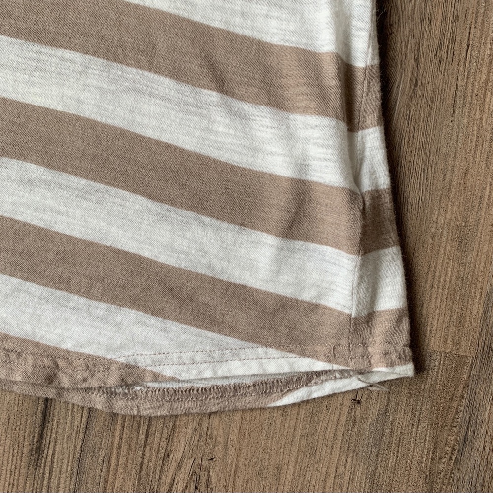 Express | Striped Top - Picture 4 of 10